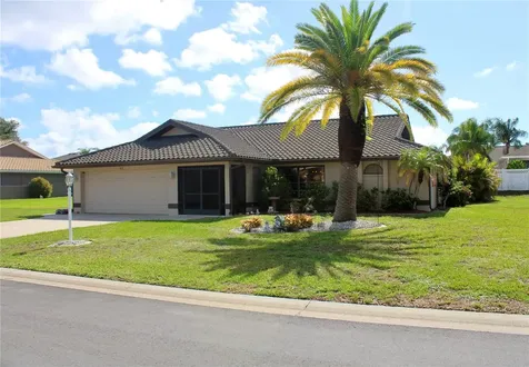 512 Boxwood Lane Englewood FL 34223