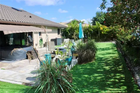 512 Boxwood Lane Englewood FL 34223