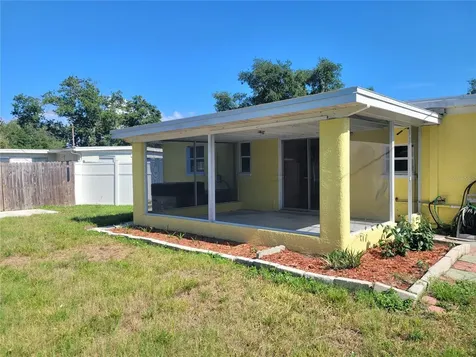 10385 111th Place Largo FL 33773