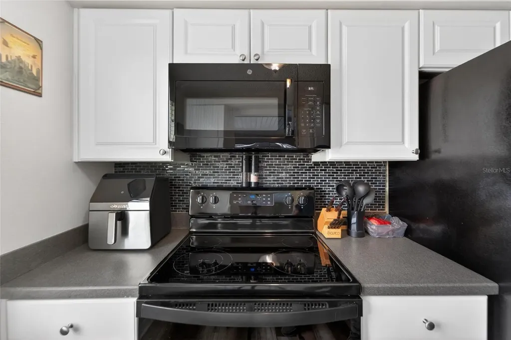 4009 Star Island Drive Holiday FL 34691