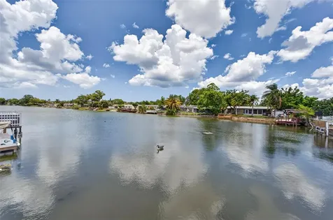 4009 Star Island Drive Holiday FL 34691