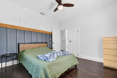 4556 Yarmouth Avenue S St Petersburg FL 33711