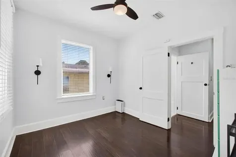 4556 Yarmouth Avenue S St Petersburg FL 33711