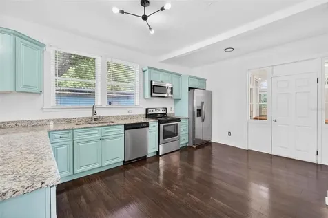 4556 Yarmouth Avenue S St Petersburg FL 33711