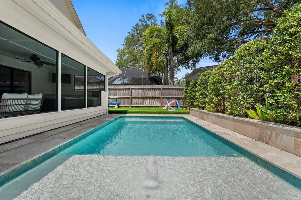 3811 W Granada Street Tampa FL 33629