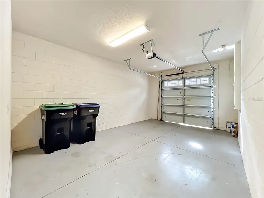 8304 Kelsall Drive Orlando FL 32832