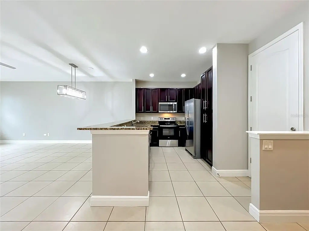 8304 Kelsall Drive Orlando FL 32832