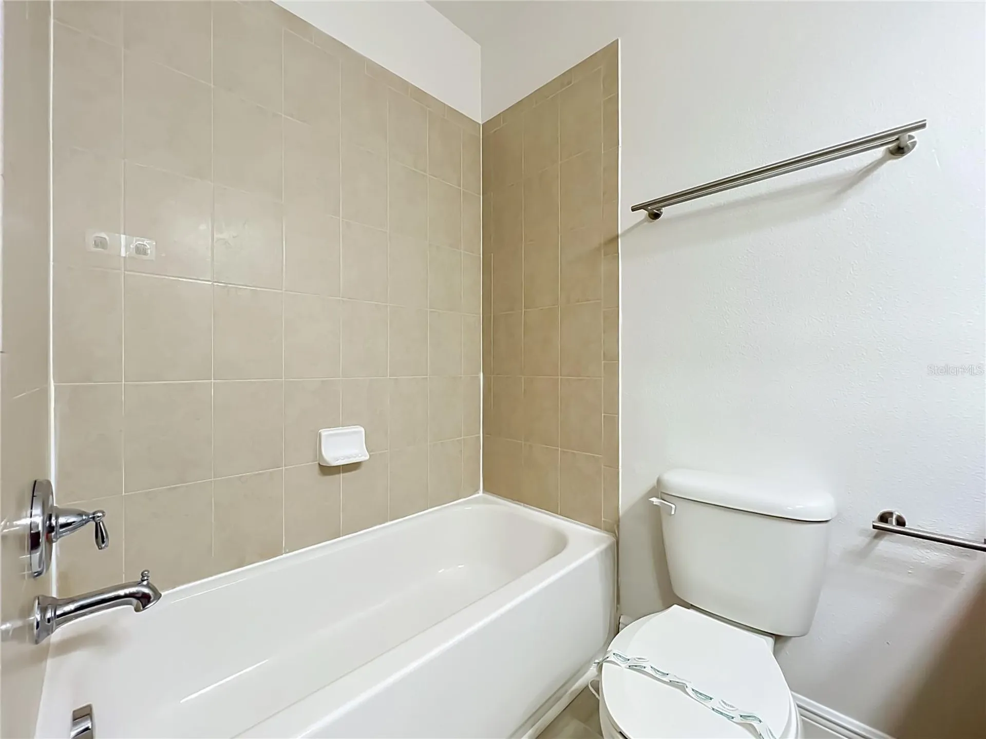 8304 Kelsall Drive Orlando FL 32832