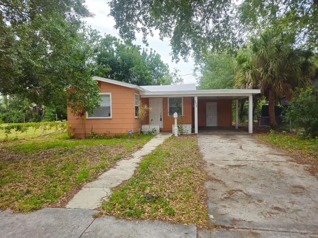 2472 17th Avenue S St Petersburg FL 33712