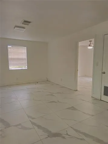2472 17th Avenue S St Petersburg FL 33712