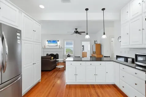 1828 Grove Street Sarasota FL 34239