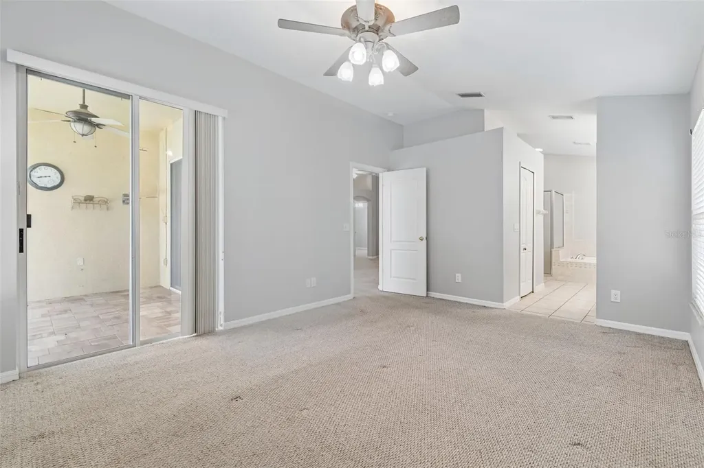 1822 Greystone Heights Drive Valrico FL 33594
