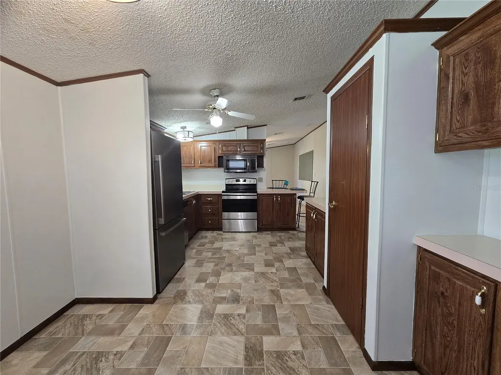 4122 Myrtle Oak Court Zellwood FL 32798