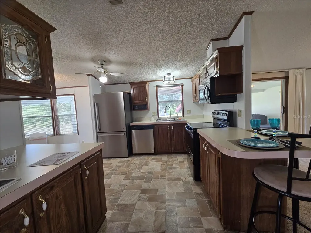 4122 Myrtle Oak Court Zellwood FL 32798