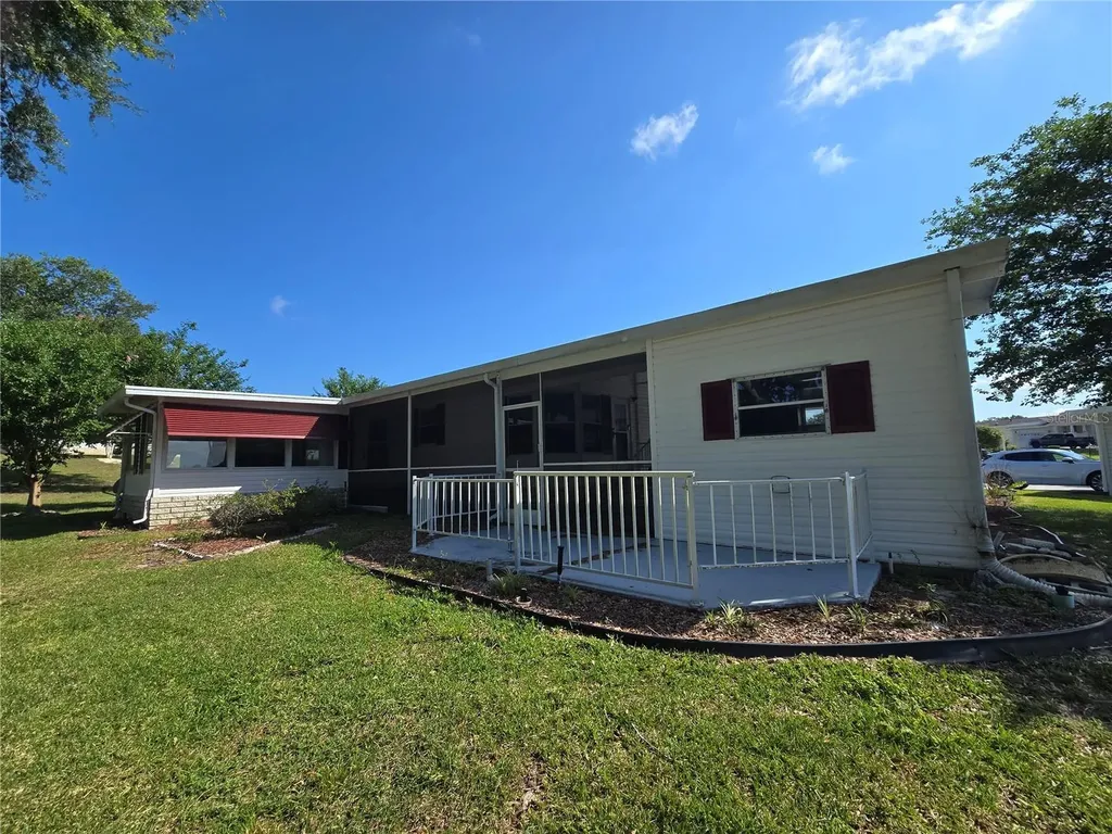 4122 Myrtle Oak Court Zellwood FL 32798