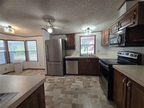 4122 Myrtle Oak Court Zellwood FL 32798