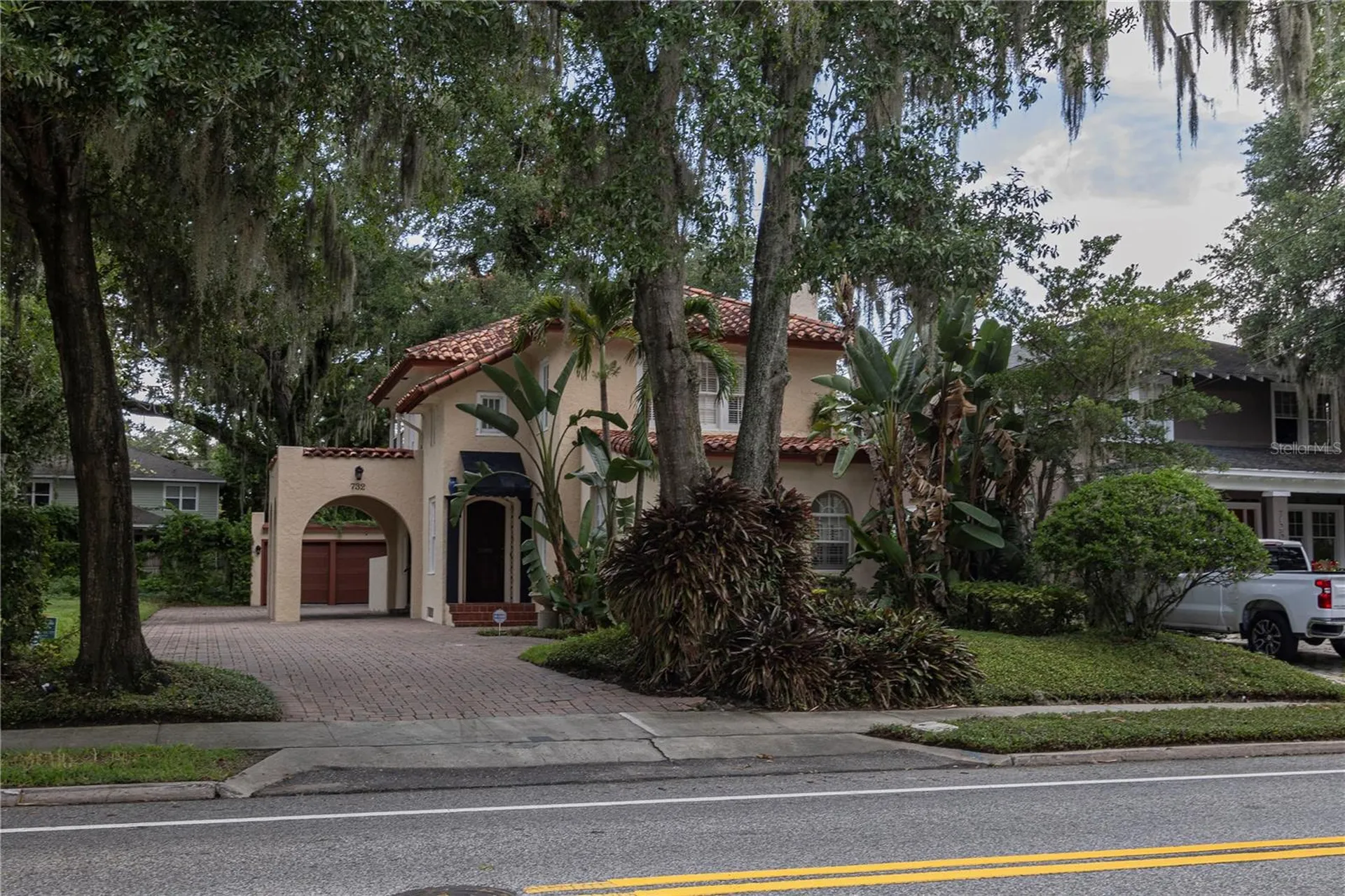 732 Edgewater Drive Orlando FL 32804