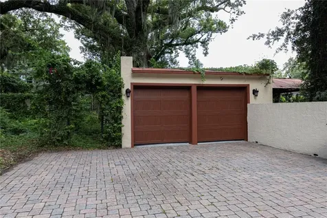 732 Edgewater Drive Orlando FL 32804