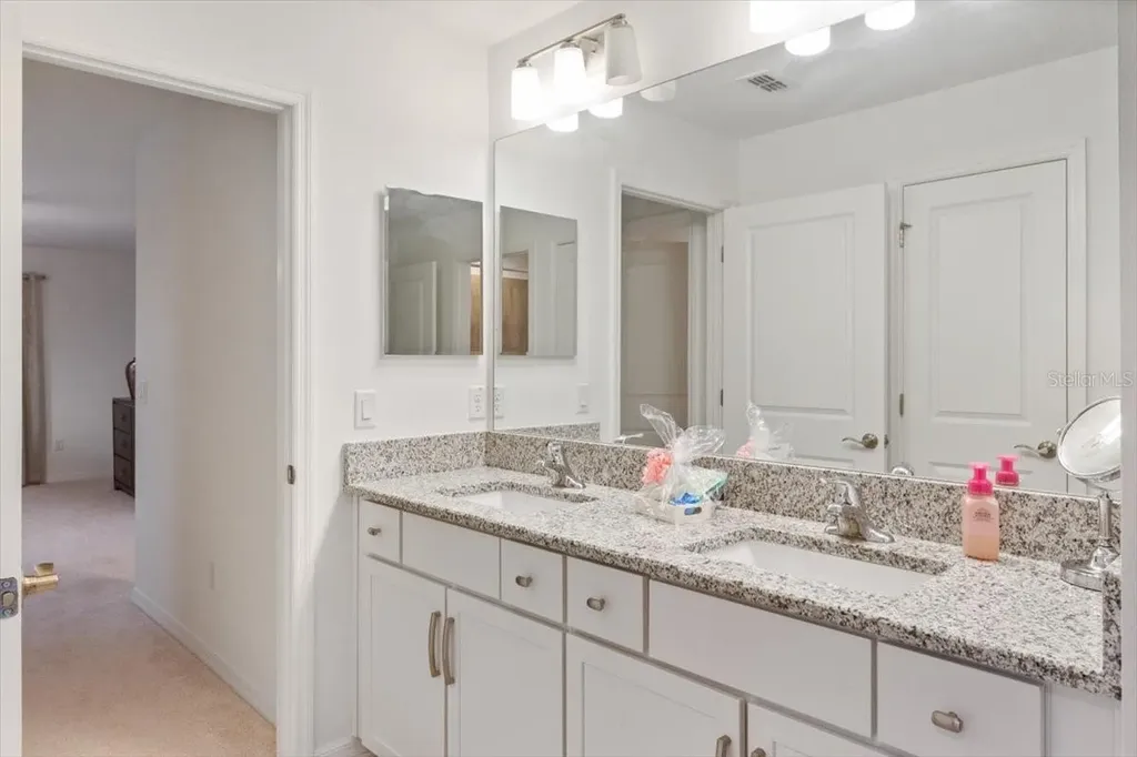 33239 Kateland Drive Wesley Chapel FL 33545
