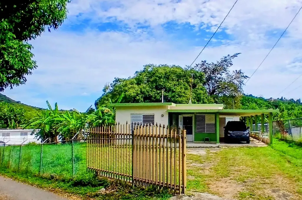 372 Sector Cotuy Yauco PR 00698