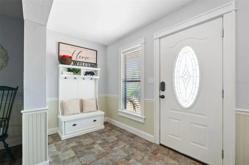2712 Nancy Street Sarasota FL 34237