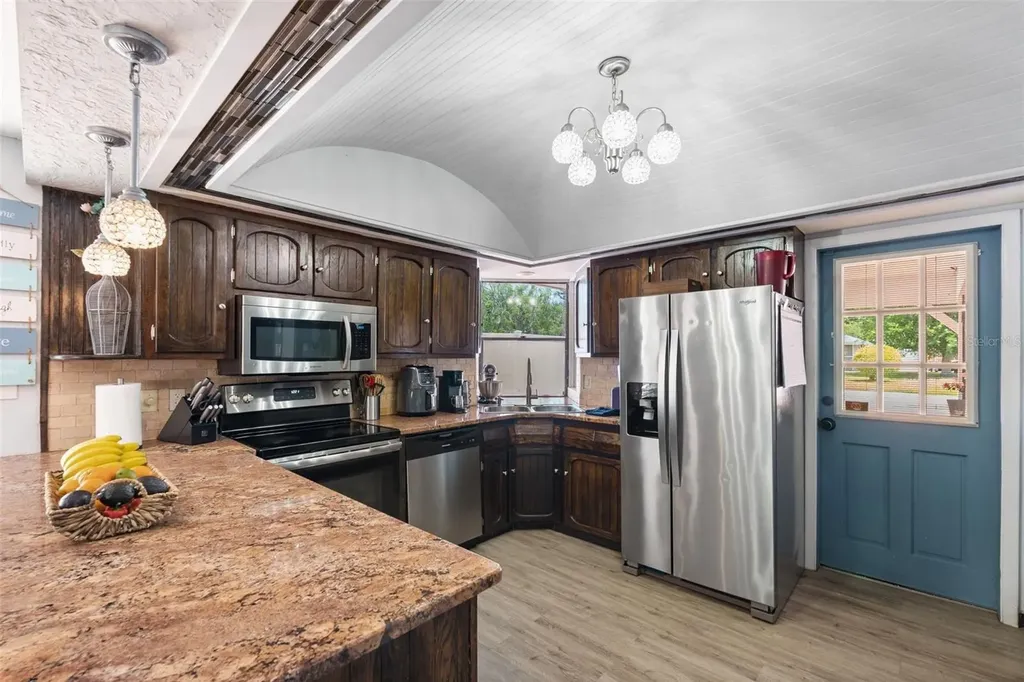 2712 Nancy Street Sarasota FL 34237