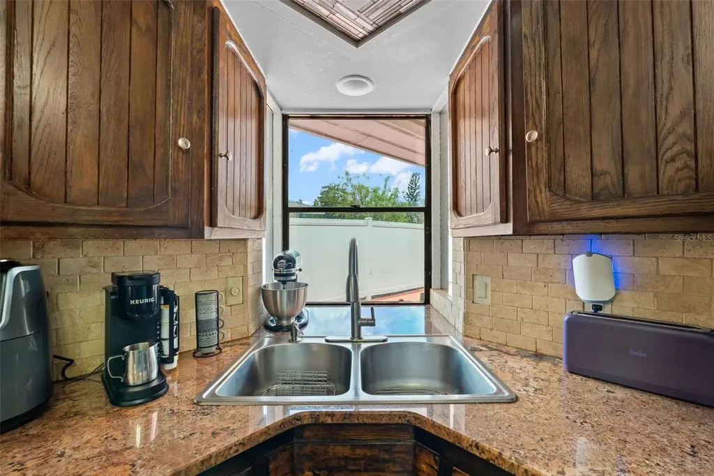 2712 Nancy Street Sarasota FL 34237