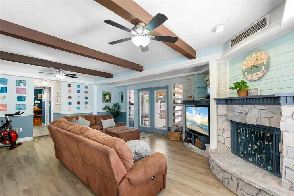 2712 Nancy Street Sarasota FL 34237