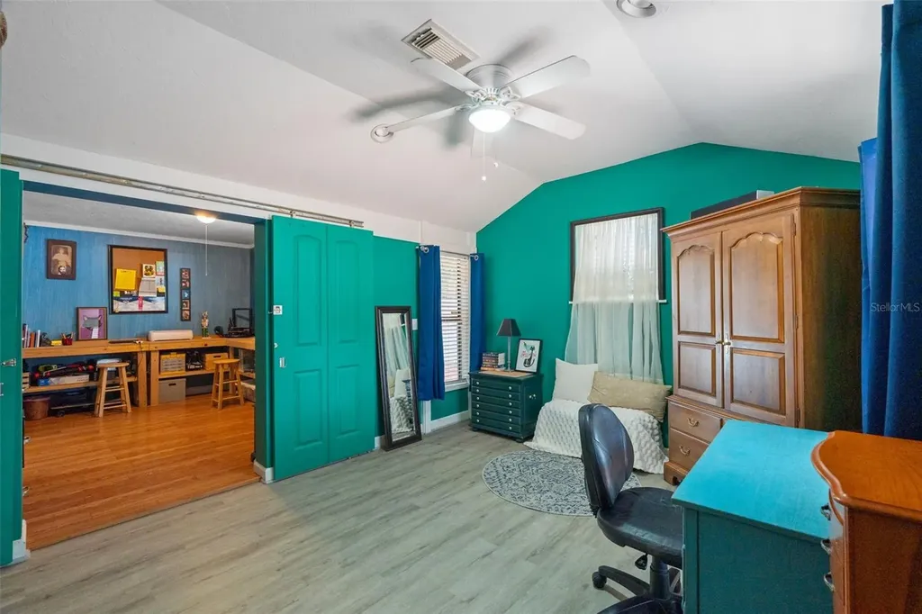 2712 Nancy Street Sarasota FL 34237