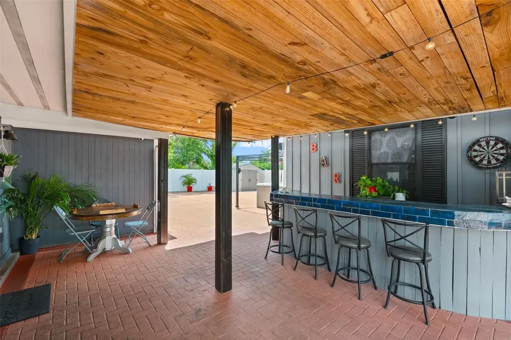 2712 Nancy Street Sarasota FL 34237