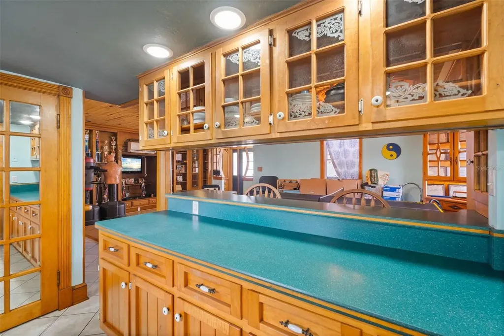 2712 Nancy Street Sarasota FL 34237