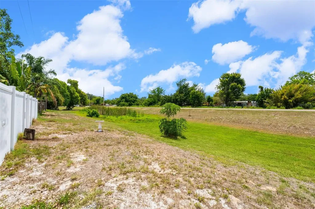 2712 Nancy Street Sarasota FL 34237