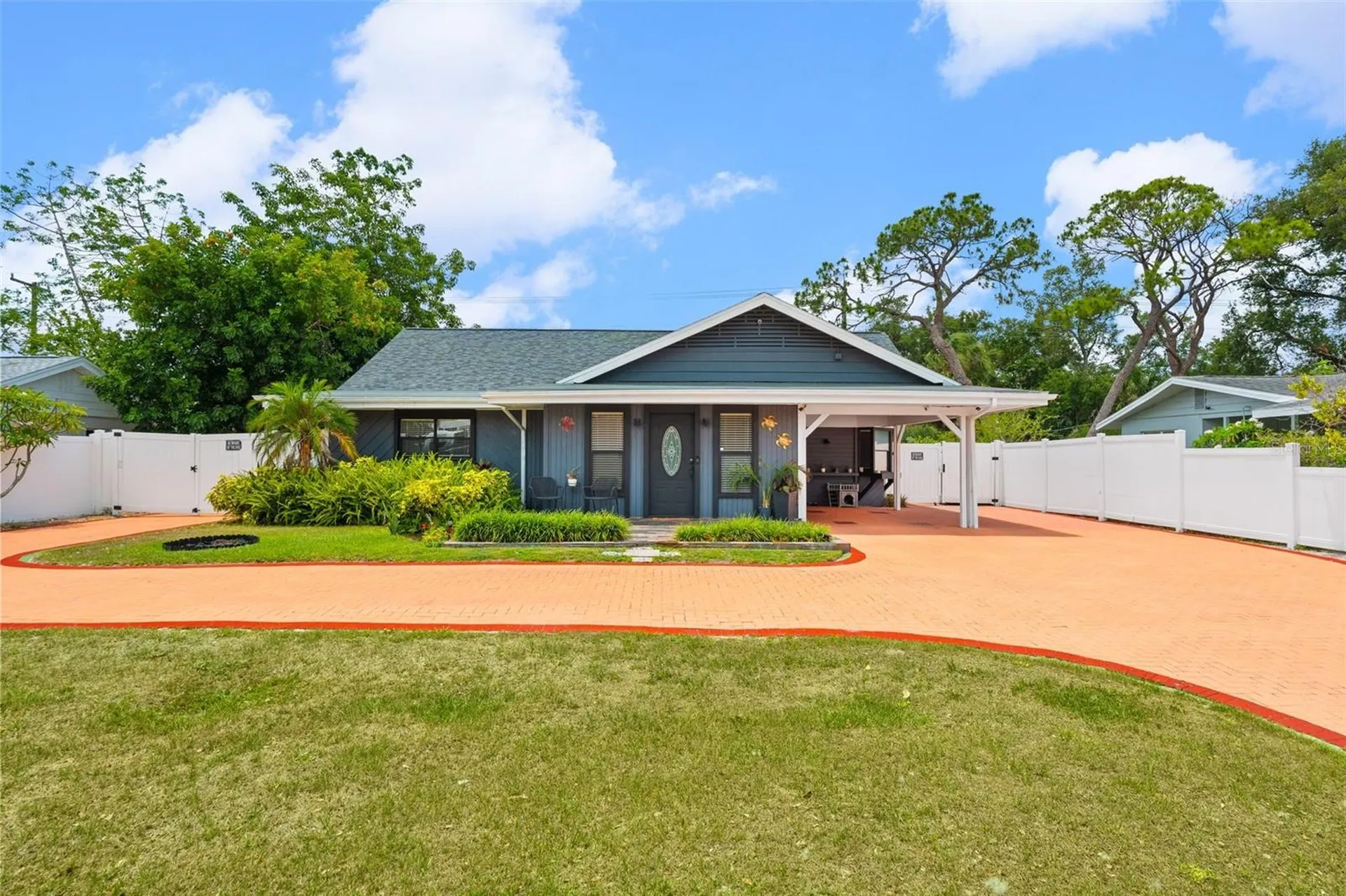2712 Nancy Street Sarasota FL 34237