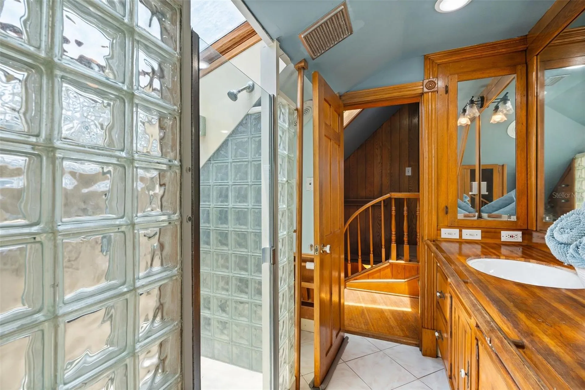2712 Nancy Street Sarasota FL 34237
