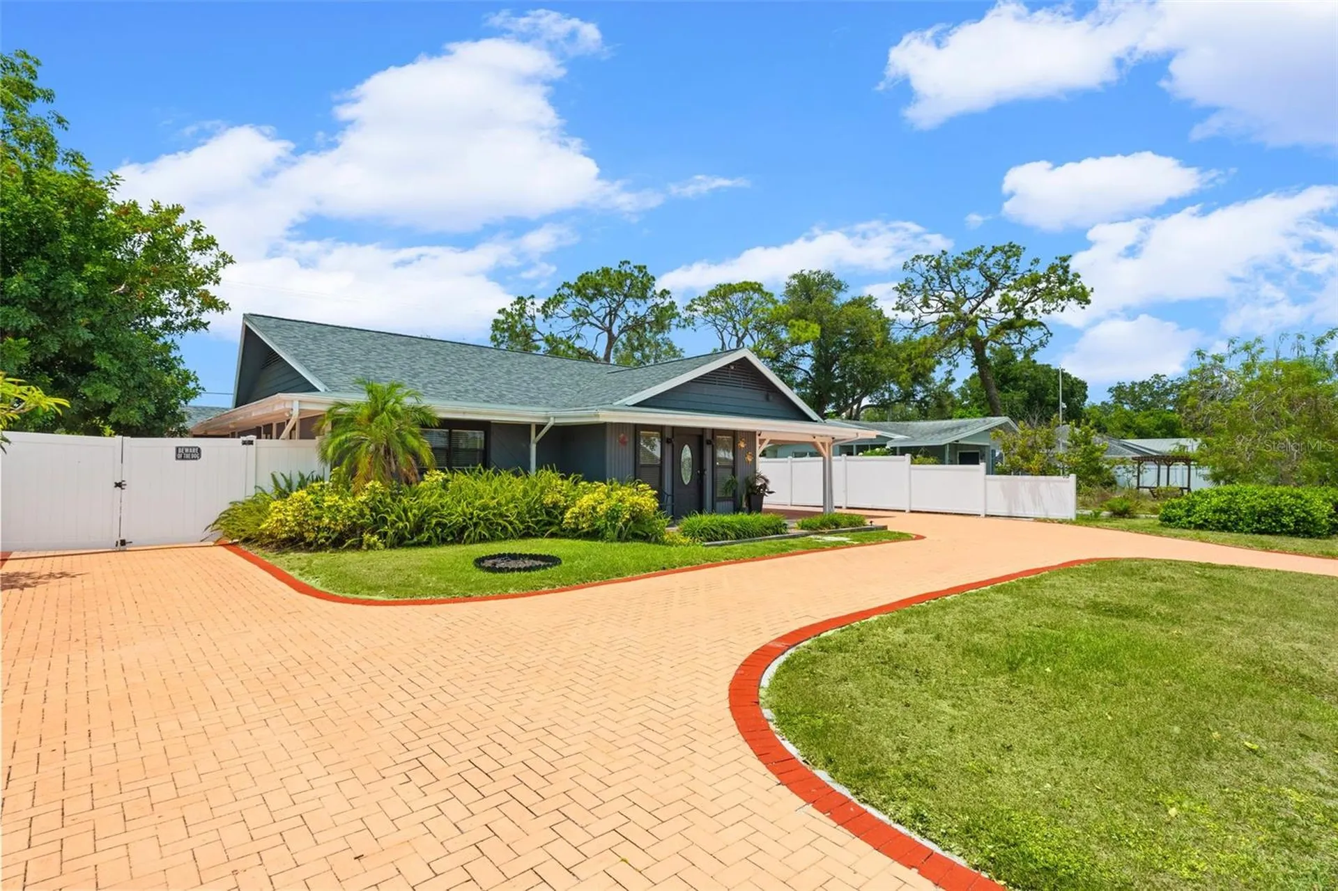 2712 Nancy Street Sarasota FL 34237