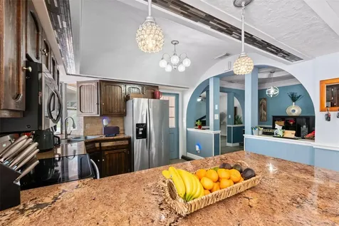 2712 Nancy Street Sarasota FL 34237