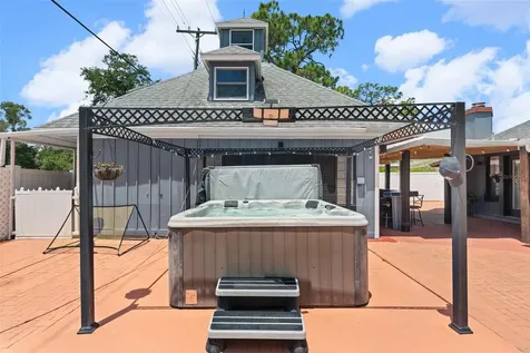 2712 Nancy Street Sarasota FL 34237