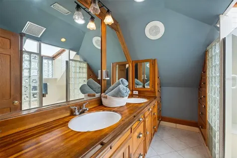 2712 Nancy Street Sarasota FL 34237