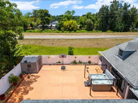 2712 Nancy Street Sarasota FL 34237