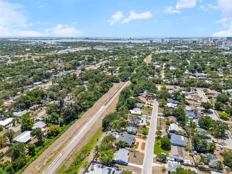 2712 Nancy Street Sarasota FL 34237