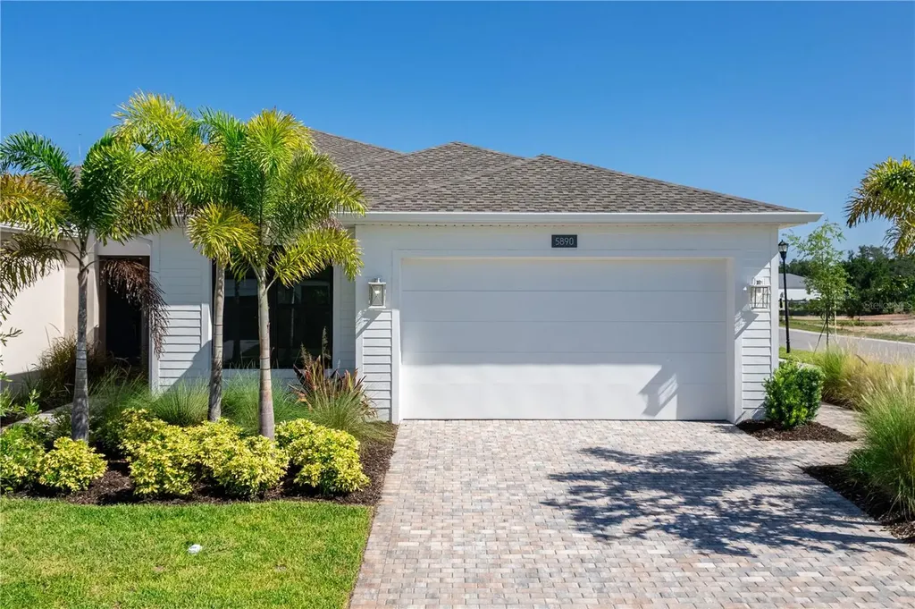 5890 Windbreak Court Apollo Beach FL 33572