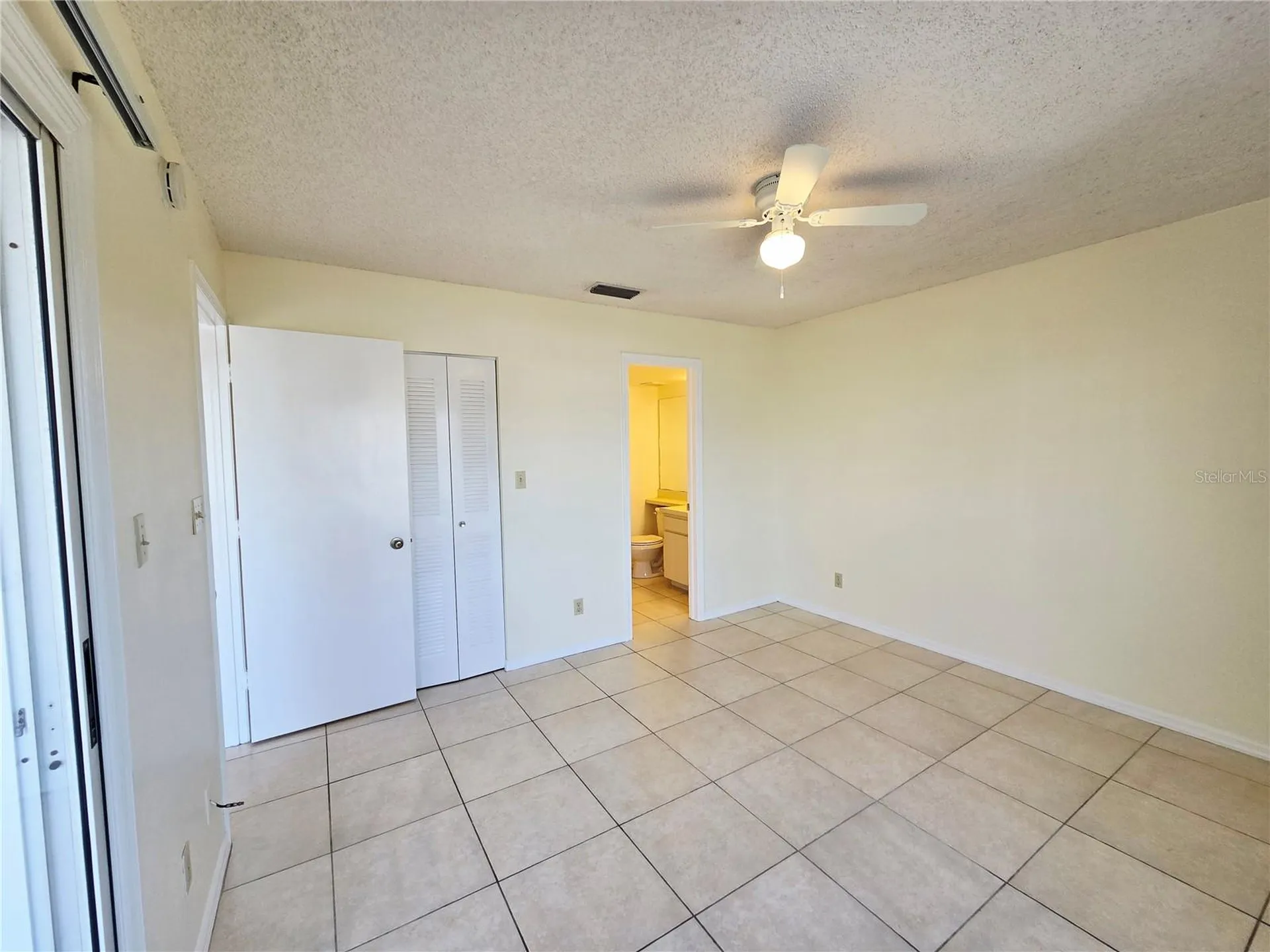 6802 Stones Throw Circle N St Petersburg FL 33710