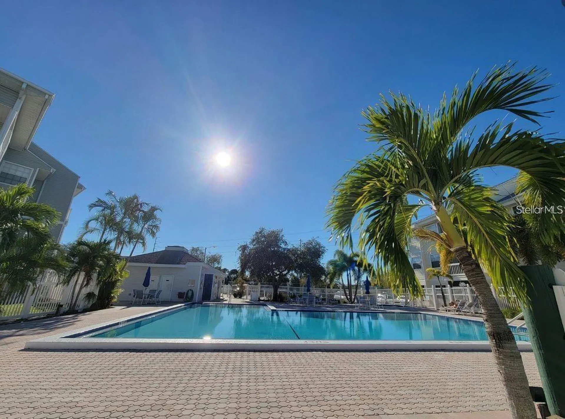 6802 Stones Throw Circle N St Petersburg FL 33710