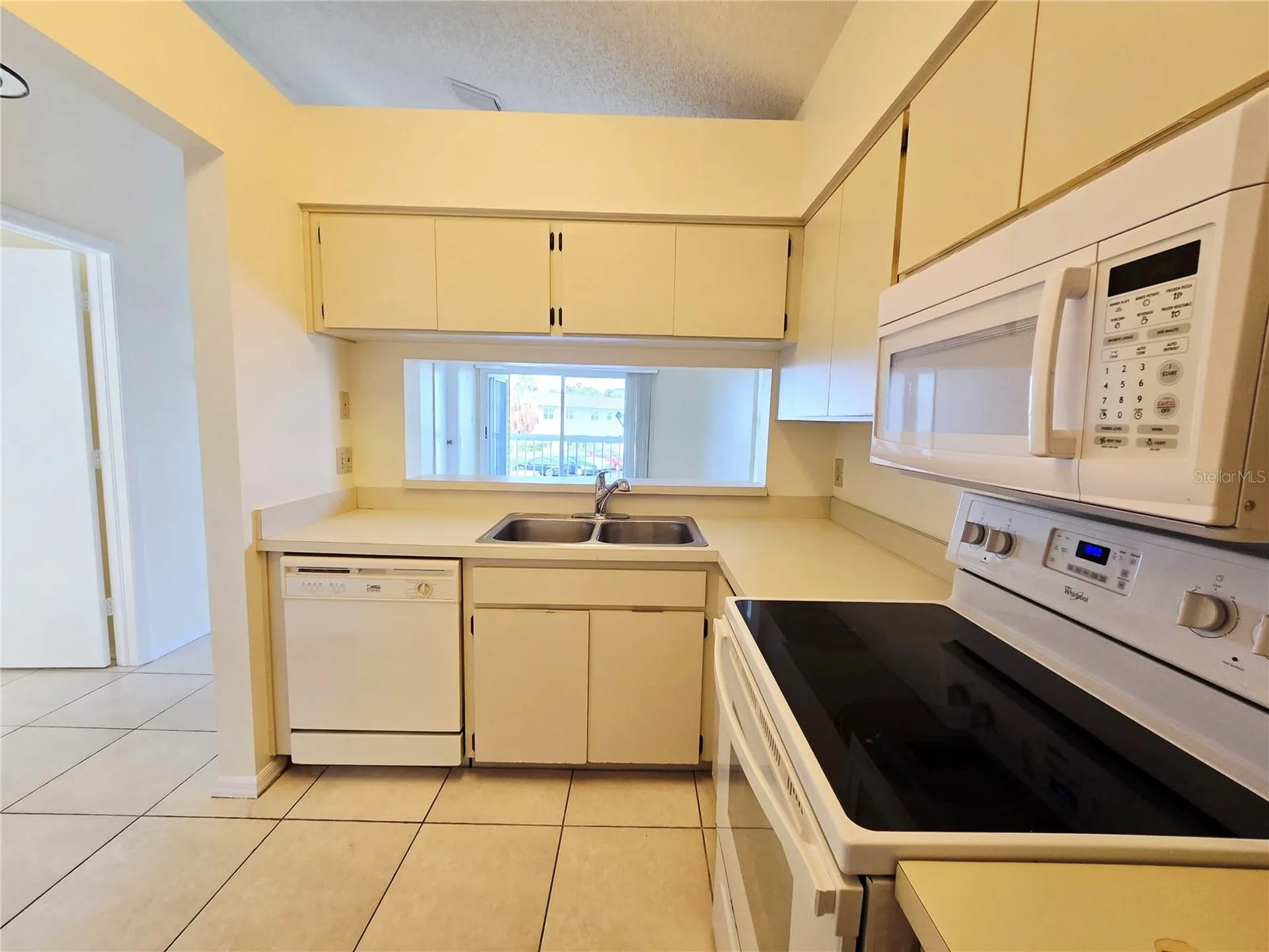 6802 Stones Throw Circle N St Petersburg FL 33710