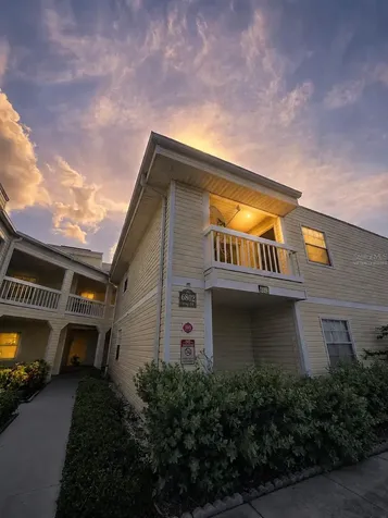 6802 Stones Throw Circle N St Petersburg FL 33710