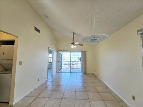 6802 Stones Throw Circle N St Petersburg FL 33710