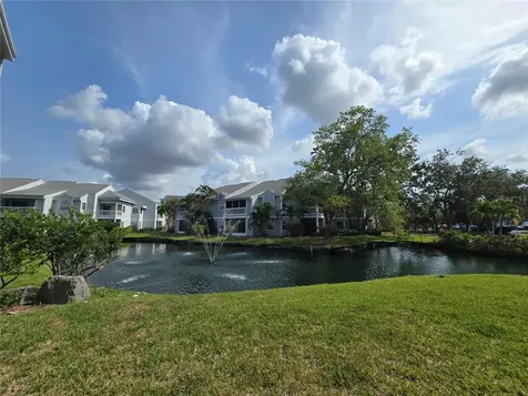 6802 Stones Throw Circle N St Petersburg FL 33710