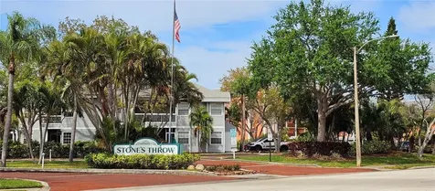 6802 Stones Throw Circle N St Petersburg FL 33710
