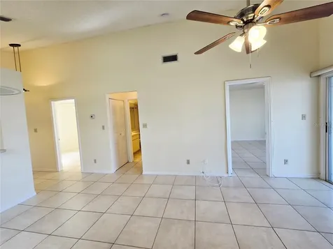 6802 Stones Throw Circle N St Petersburg FL 33710