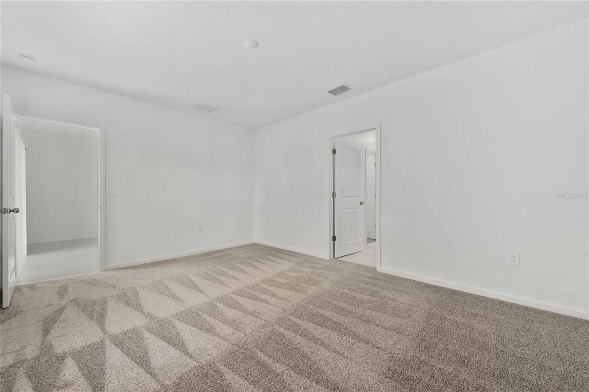 2205 Aquifer Lane Davenport FL 33837